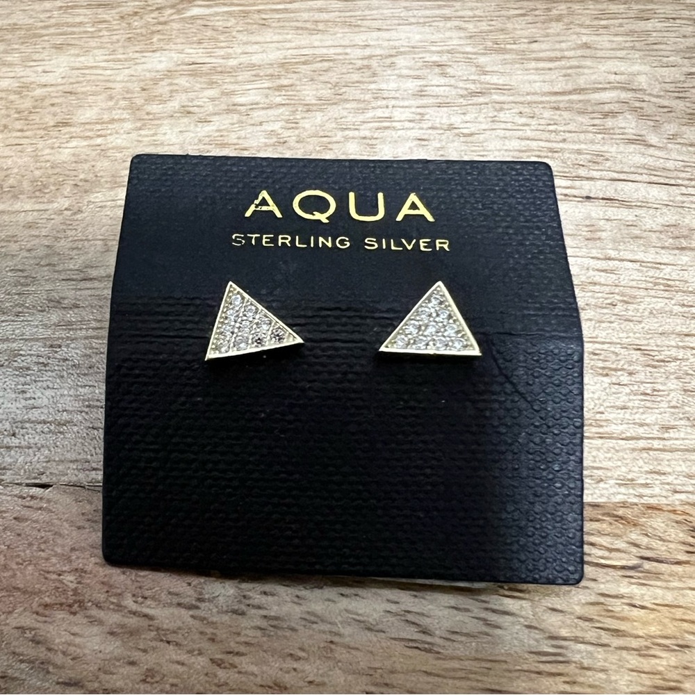 🆕 NWT AQUA Diamond Gold Sterling Silver Triangle Stud Earrings Sparkle Geometric